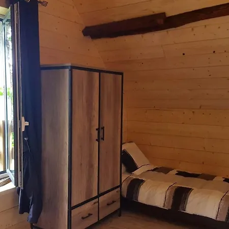 Spacieuse Avec Piscine A Aspin-en-lavedan, Vue Montagne. *