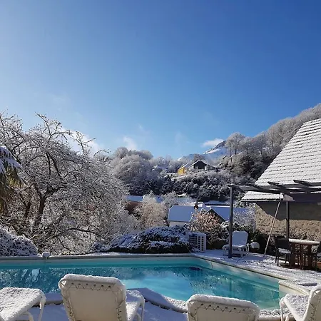 Spacieuse Avec Piscine A Aspin-en-lavedan, Vue Montagne. * Aspin-en-Lavedan
