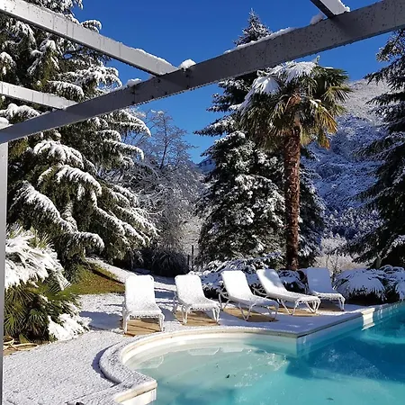 Spacieuse Avec Piscine A Aspin-en-lavedan, Vue Montagne. Βίλα